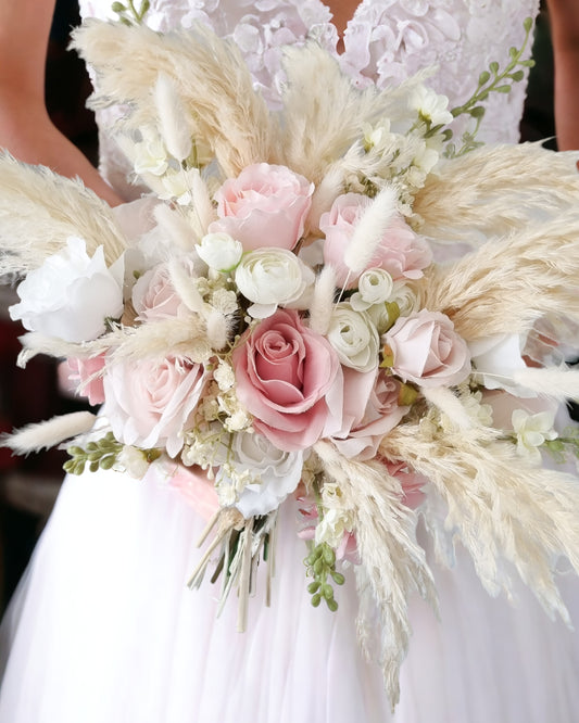 Pampas & Pink Boho wedding flowers